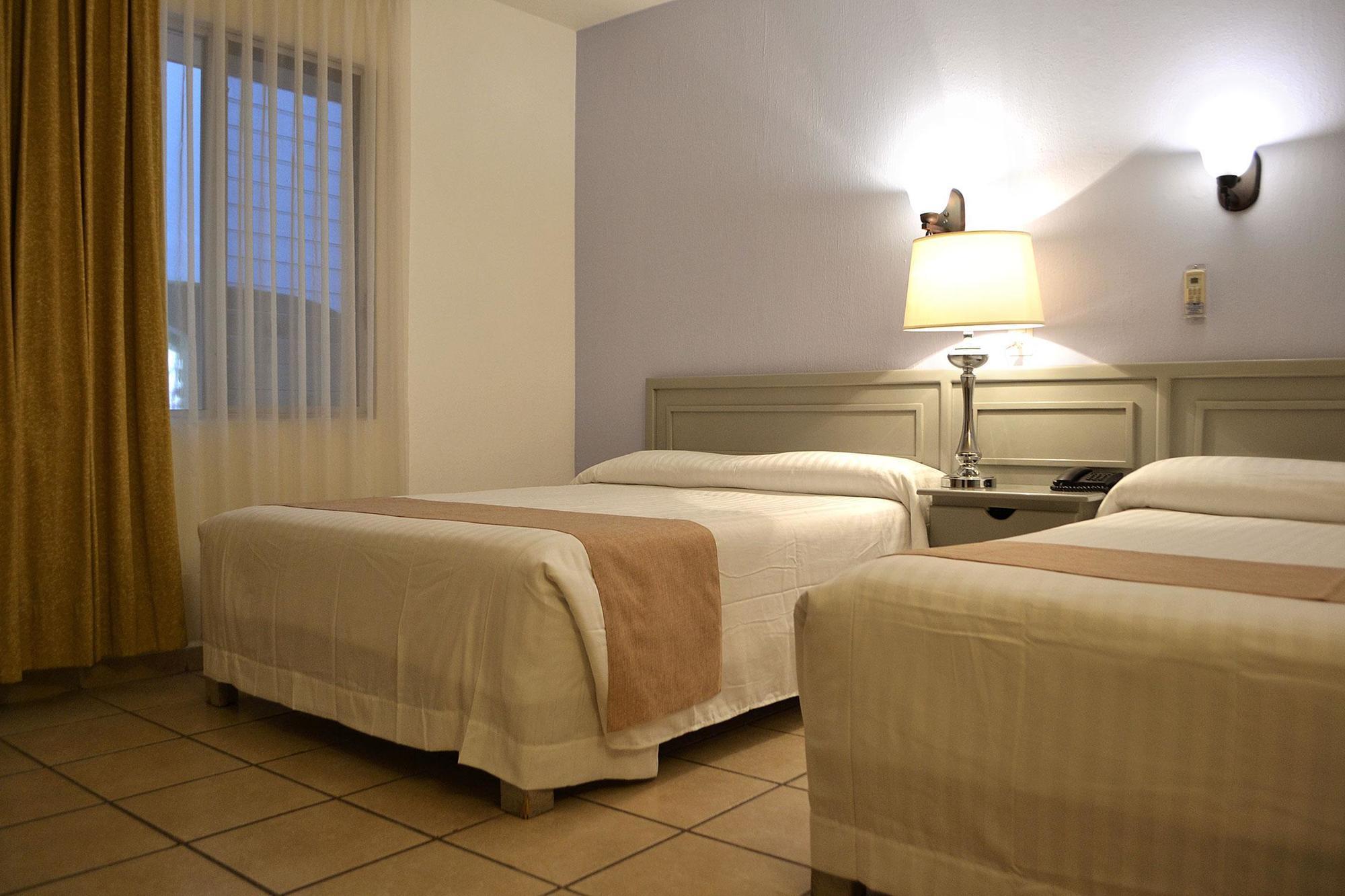 Hotel Villa Del Sol Expo Guadalajara Buitenkant foto
