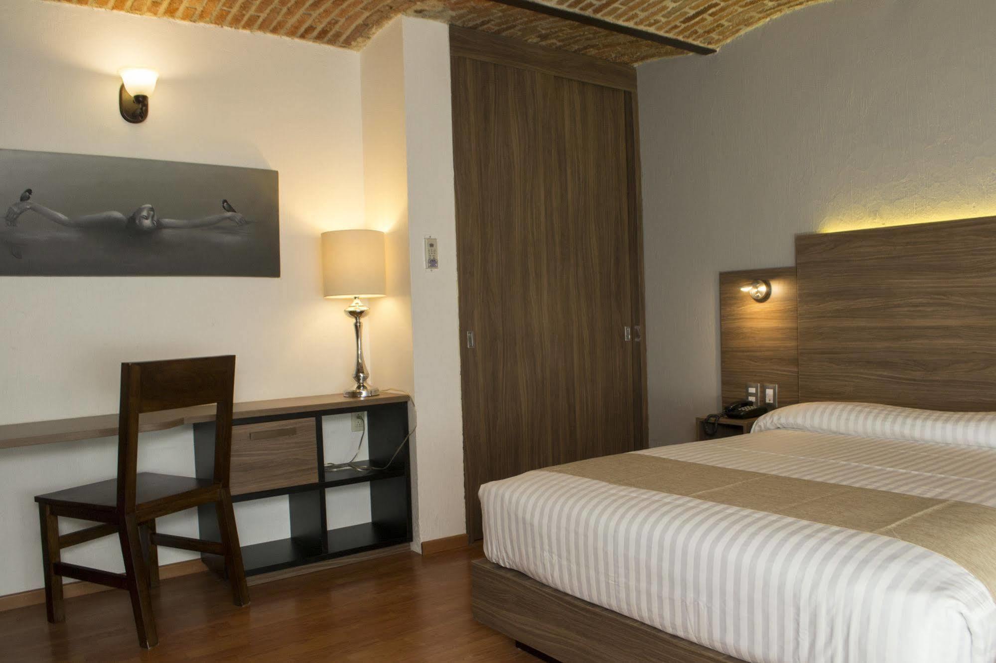 Hotel Villa Del Sol Expo Guadalajara Buitenkant foto
