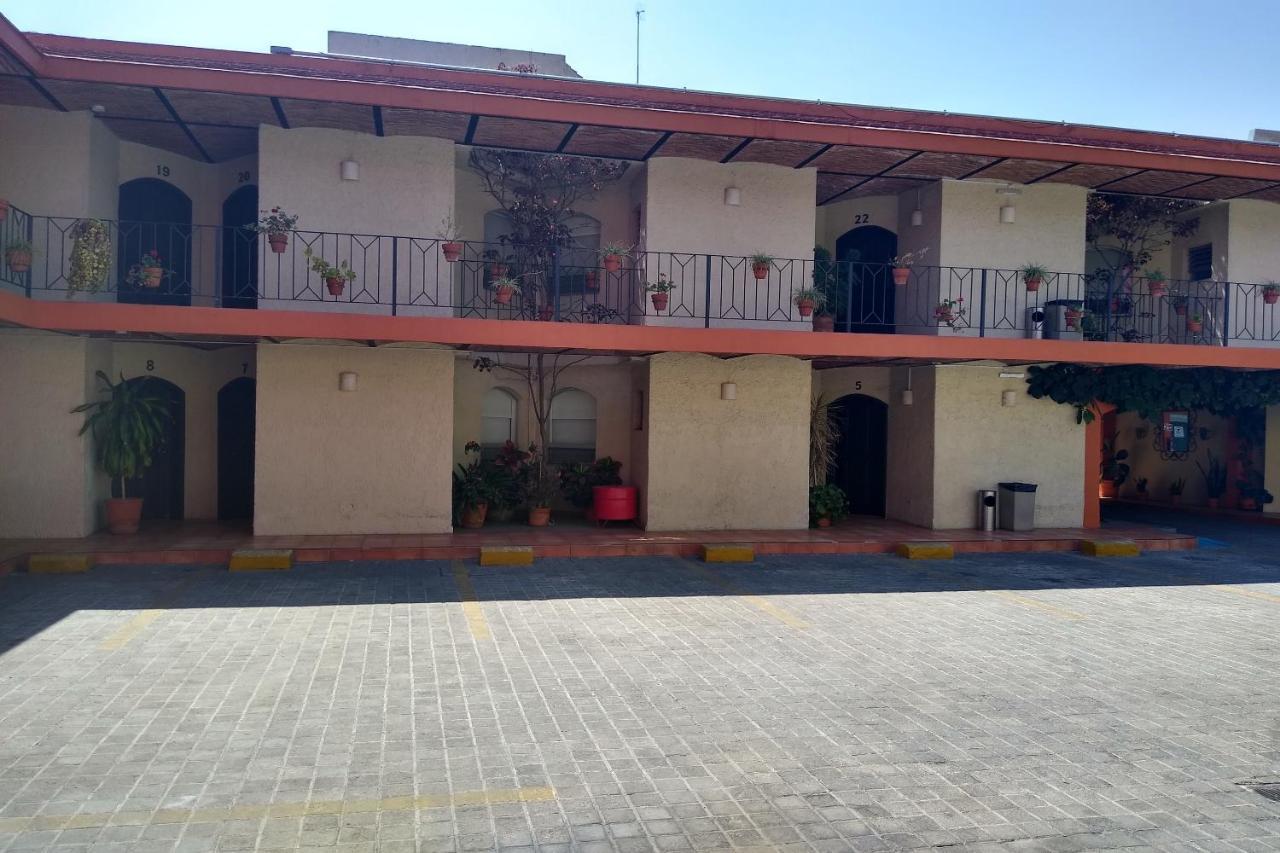 Hotel Villa Del Sol Expo Guadalajara Buitenkant foto